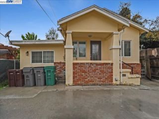 Casas Reposeidas en Venta en Oakland, CA | Lista GRATIS